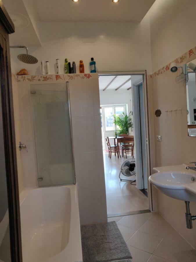 La Terrazza Di Gregorio Apartment Rom